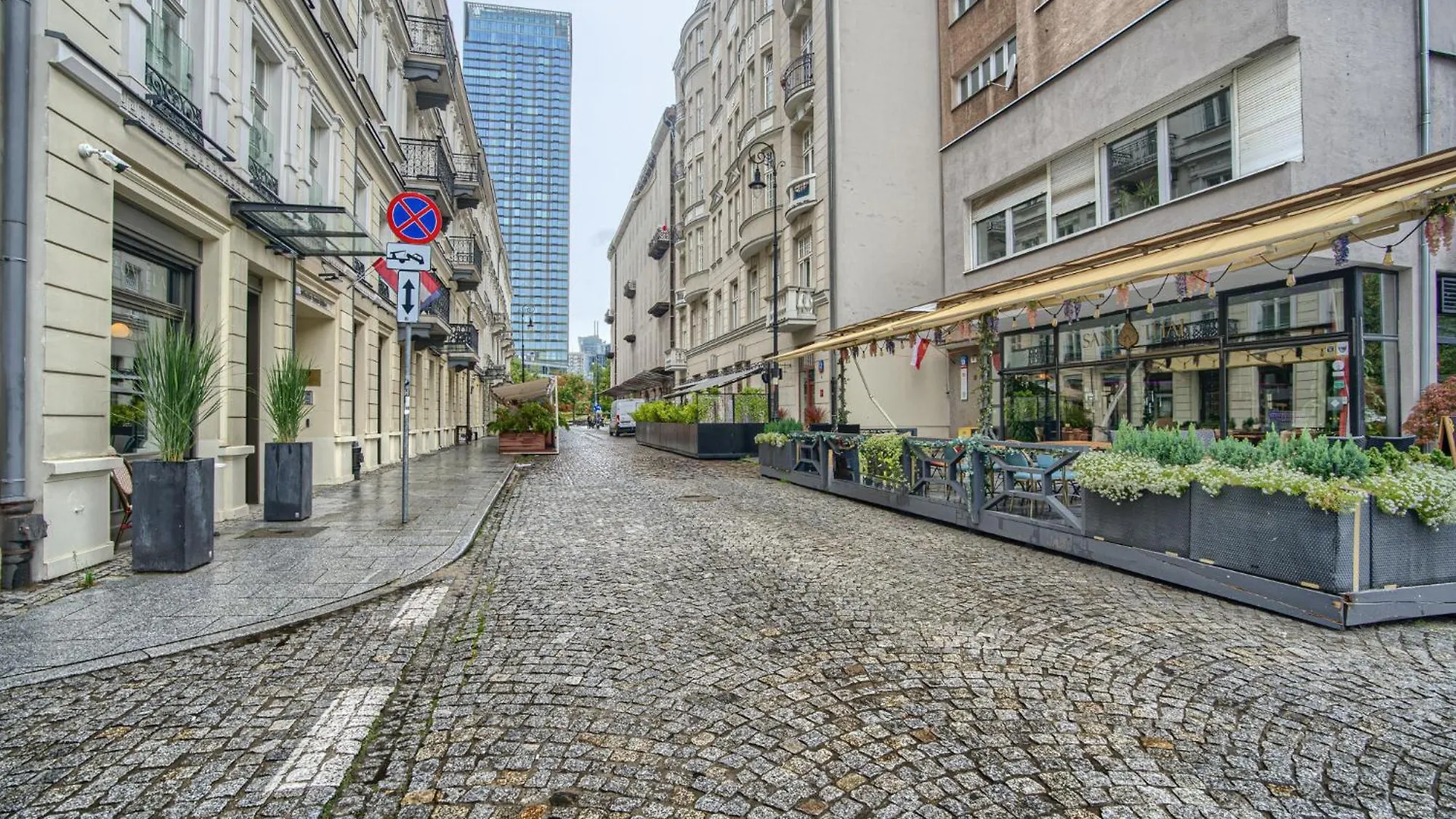 City Center Apartment Warsaw Poland